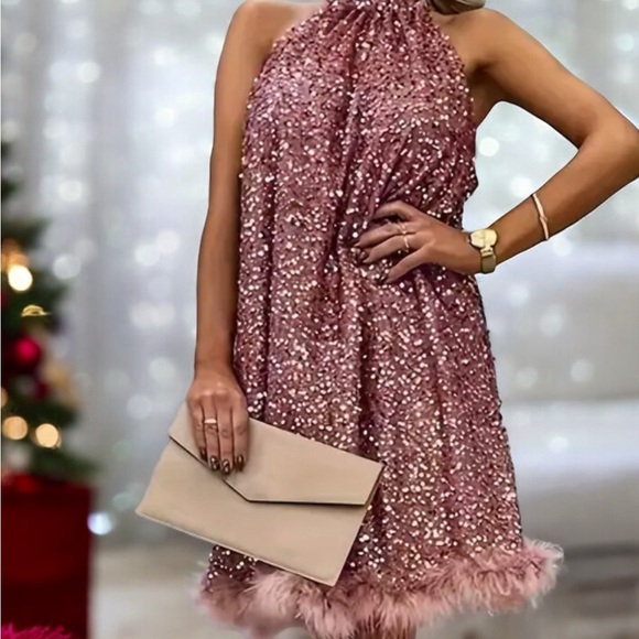 Stunning Pink Sequined Dress Size Medium - Picture 1 of 7